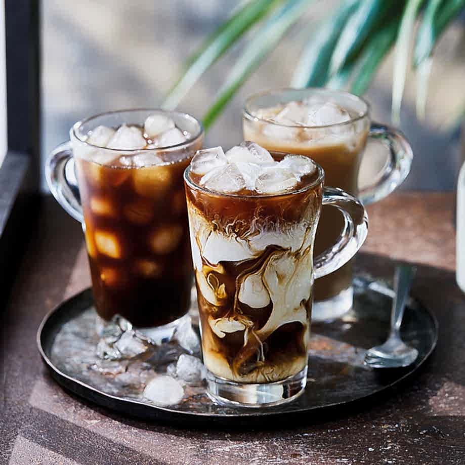 ESPRESSO BAZLI SOĞUK İÇECEKLER